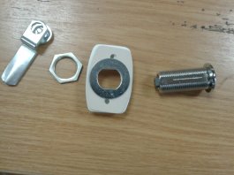 P73274_-_FAP_Rectangular_Push_Lock_Whiteb.jpg