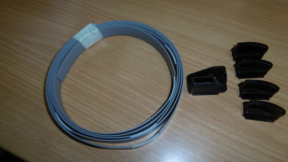 SLIDING WINDOW STRAP KIT 1300X600MM